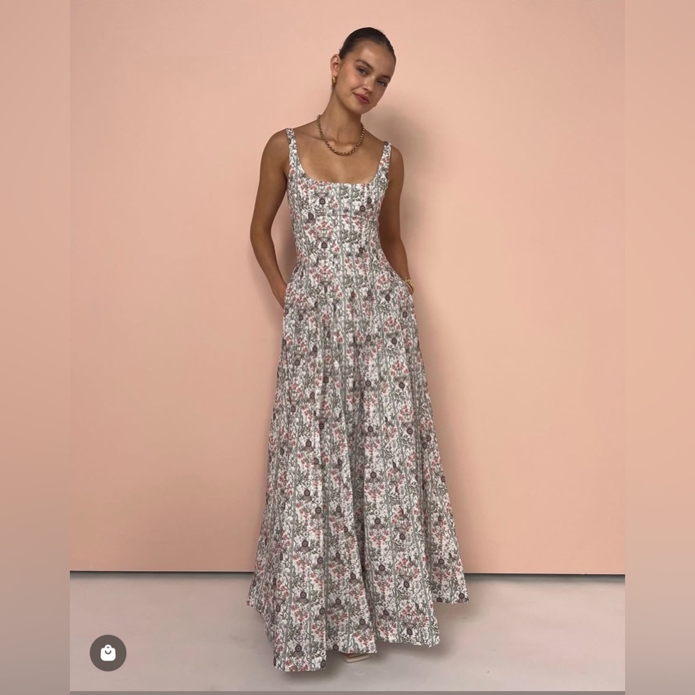 AQUA BLU Amaryllis Claudette Dress